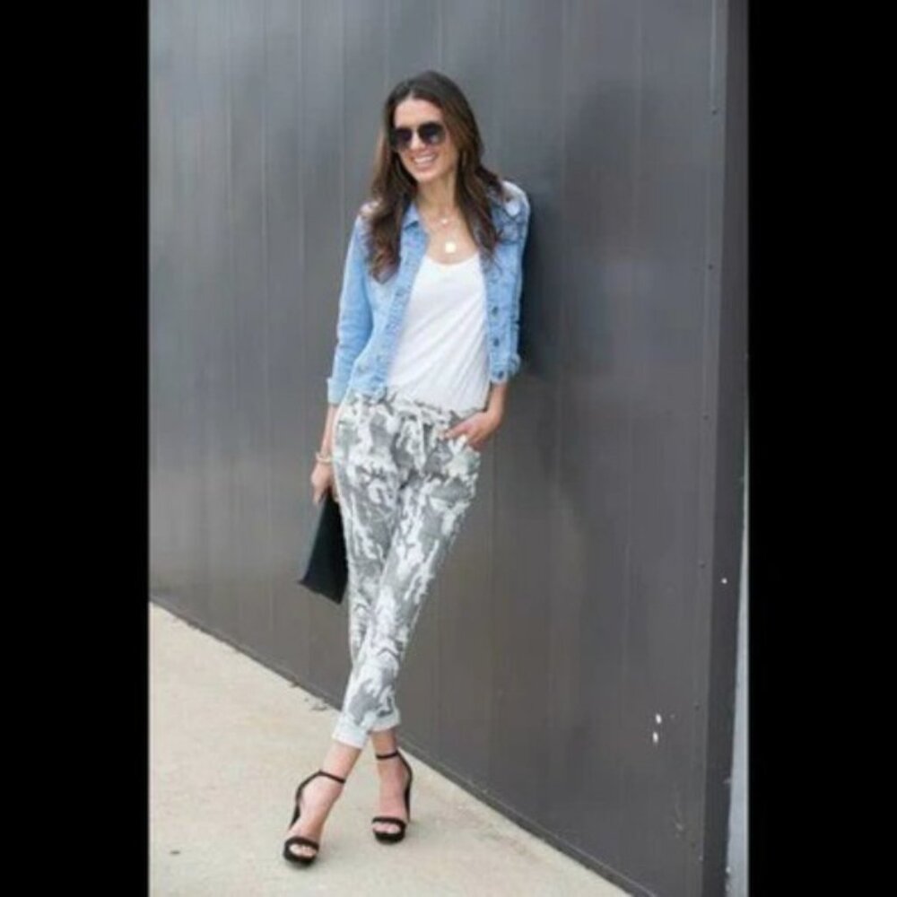 VENTI6 Darcy Floral Jogger (Small)